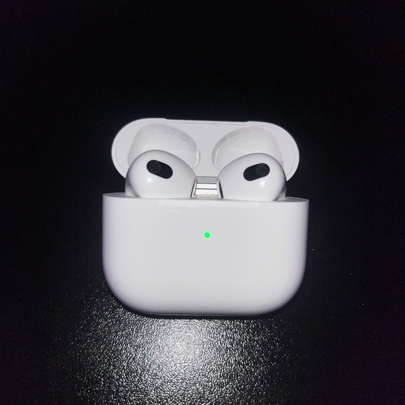 Apple AirPods (3rd Generation) - Picture 1 of 1